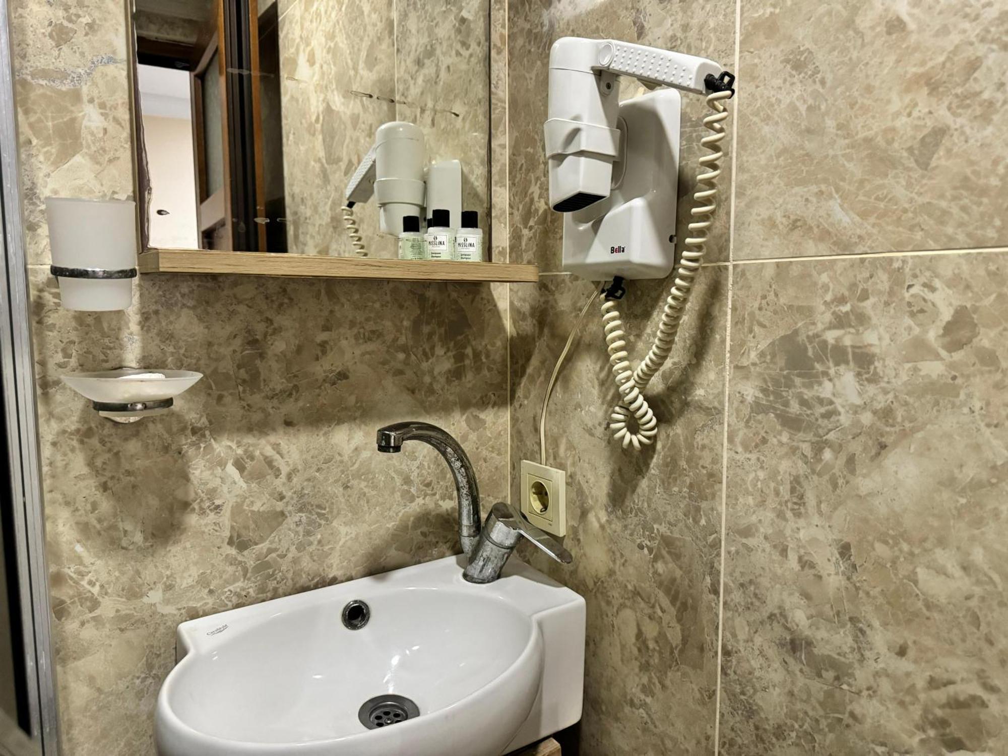 Hotel Visa اسطنبول المظهر الخارجي الصورة